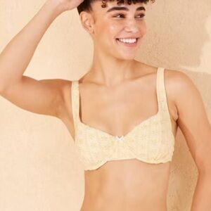 Wild Fable Women's Eyelet Underwire Bikini Top